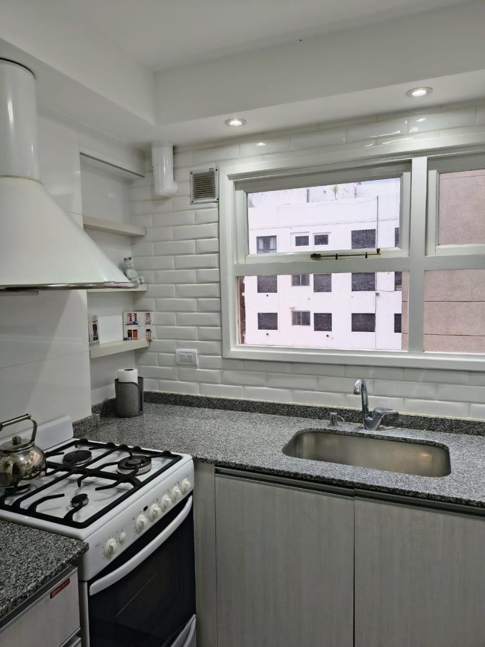 Apartamento Playa Grande, A 100 Mts Del Mar *
